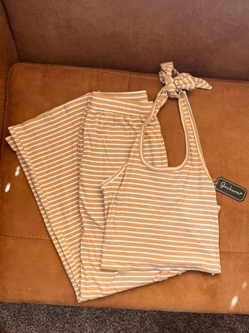 Boutique Tan/White Striped Lounge Set / Pants and Halter top NEW WITH TAGS - Picture 2 of 8